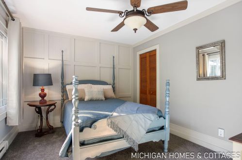 7128 116th Ave, Fennville MI  49408-9728 exterior