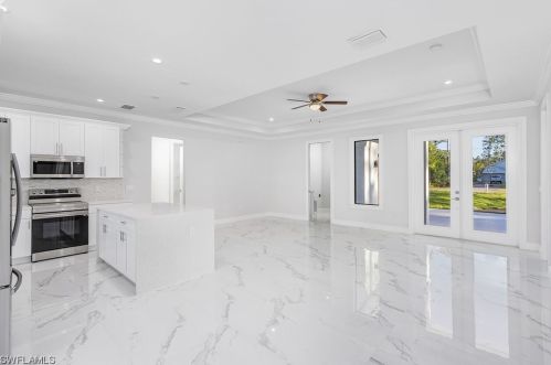 3443 6 Ave, Naples FL 34117-4911 exterior