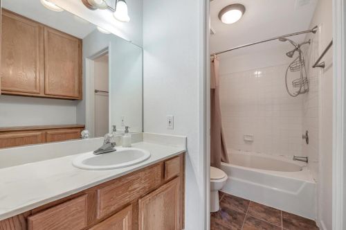 2878 Buena Crest Ct, San Jose CA 95121-2959 exterior