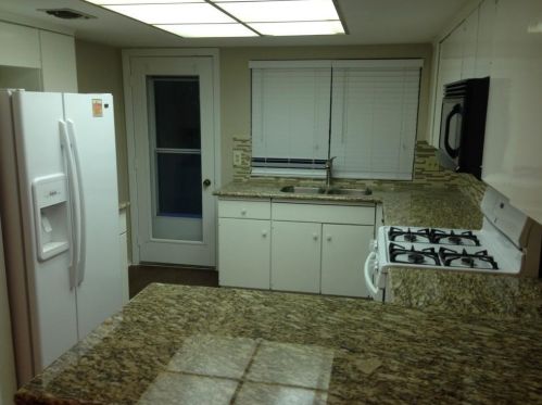 10208 Aspen St, Austin TX  78758-5104 exterior