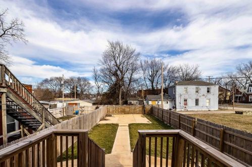 209 Steins St, Saint Louis MO 63111-3343 exterior