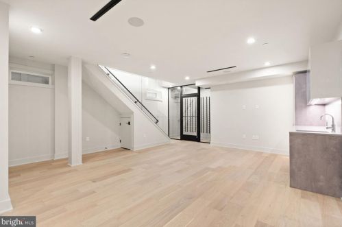 5416 Nevada Ave, Washington DC  20015-1728 exterior