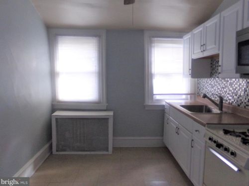 1021 64 St, Philadelphia PA 19151-3127 exterior