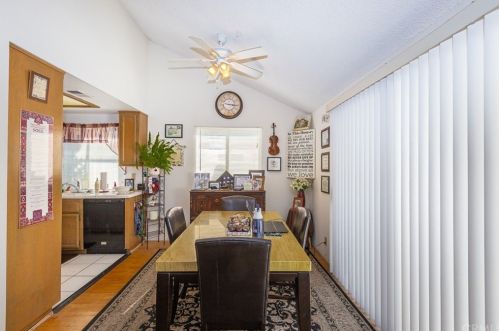 1042 Walnut St, Tustin CA 92780-4642 exterior