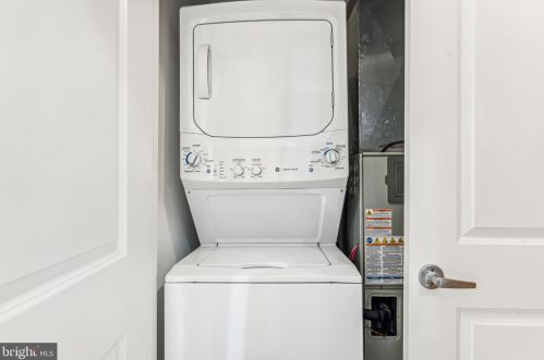 3142 Broad St, Philadelphia PA 19121-3302 exterior