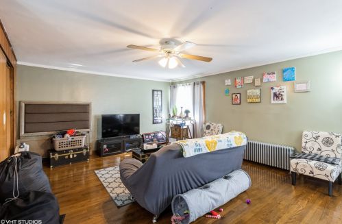 5312 California, Chicago IL 60625-3413 exterior