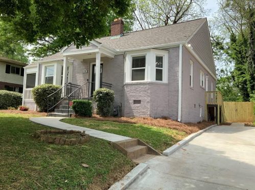 91 Morris Brown Dr, Atlanta, GA 30314-3047