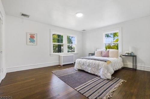 103 Oakview Ave, Maplewood NJ 07040-2303 exterior