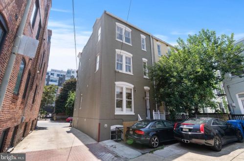 2141 N St, Washington DC 20005-5202 exterior