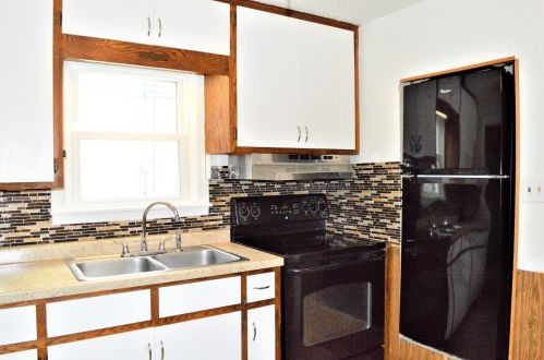 1329 91, Milwaukee WI 53224-4712 exterior