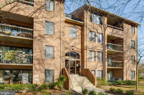 5801 Edson Ln, Rockville, MD 20852-2901