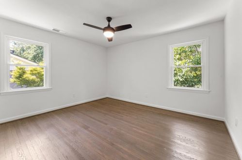 1922 Jacolyn Pl, Atlanta GA  30329-3316 exterior