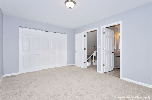 2317 Aspen Dr, Bull Valley IL 60098-6906 exterior