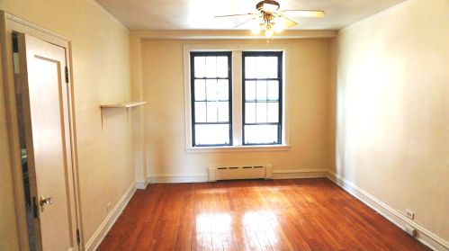 6937 Crandon Ave, Chicago IL 60649-1702 exterior