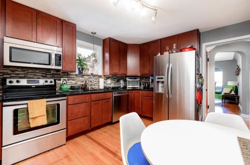 4571 Wabash Ave, Saint Louis MO 63109-1967 exterior