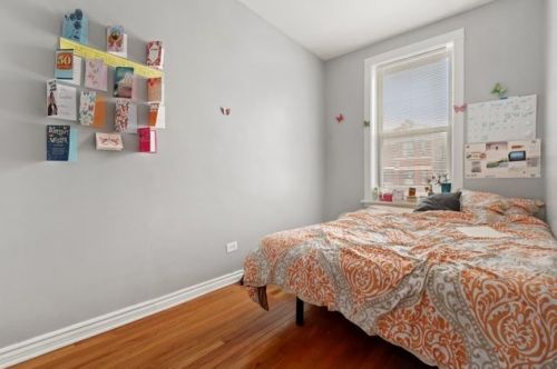 3436 Huron St, Chicago IL 60611-3043 exterior