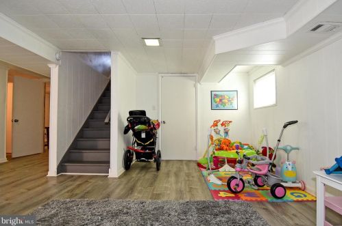 236 Jenkins St, Alexandria VA 22304-4907 exterior