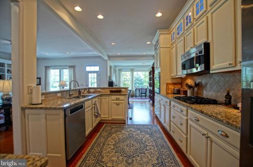 35226 Overfalls Dr, Lewes DE 19958-7001 exterior