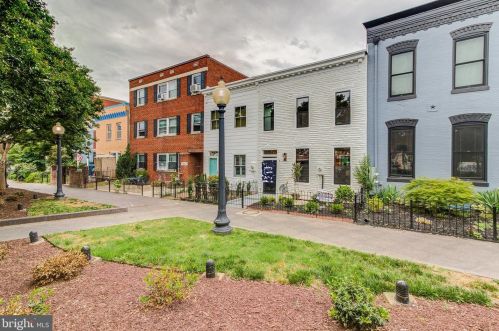 1924 10th St, Washington DC  20001-4112 exterior