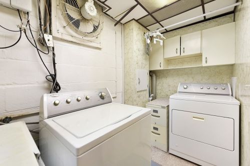 5909 Interboro Ave, Pittsburgh PA 15207-2266 exterior