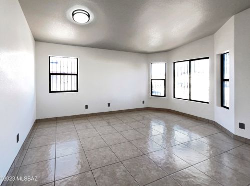 3002 Calle Rabida, Tucson AZ  85706-2779 exterior