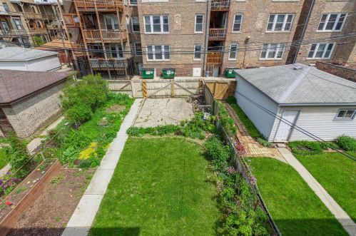 3310 Wrightwood Ave, Chicago IL 60639-1441 exterior