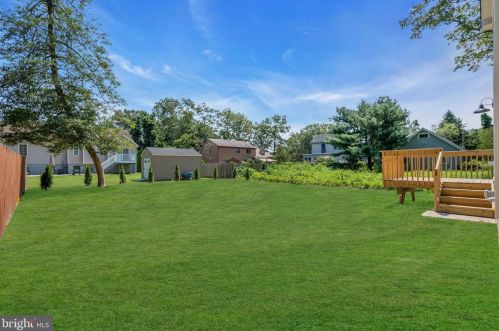 393 Hoover Ave, Berkeley Township NJ 08721-2866 exterior