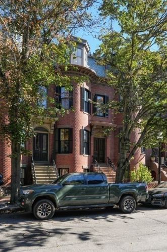 149 Newton St, Boston MA exterior