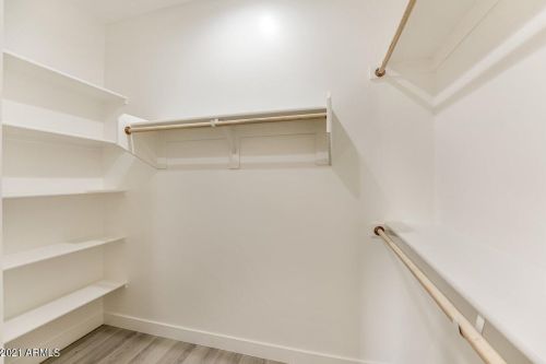 4815 37 Ave, Phoenix AZ 85053-4604 exterior