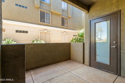 5303 7th St, Phoenix AZ  85014-2806 exterior