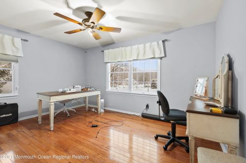 14 Burdge Dr, Middletown NJ 07748-1860 exterior