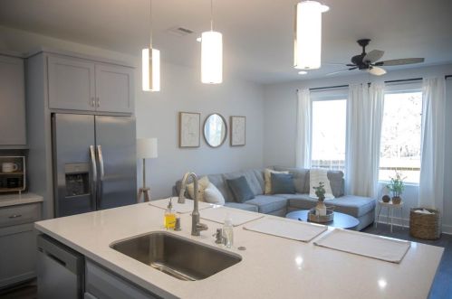 16402 Eastchase, Montgomery TX  77316-6702 exterior