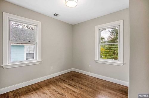 170 Quackenbush Ave, Dumont NJ 07628-3037 exterior