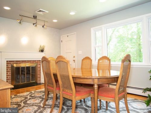 307 Reckord Rd, Fallston, MD 21047-2448