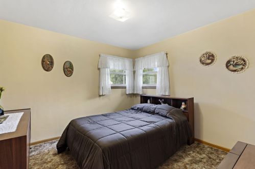 4703 Spg Ln, Milwaukee WI 53223-4340 exterior