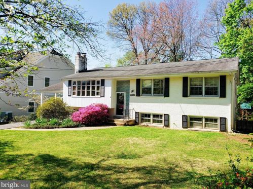 6505 Old Chesterbrook Rd, Mc Lean VA  22101-4608 exterior