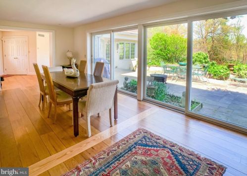 1936 Paper Mill Rd, Huntingdon Valley PA 19006-5814 exterior