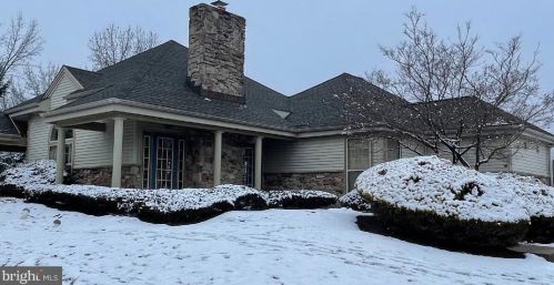 2301 Foxmeadow Cir, Limerick PA 19468-1566 exterior