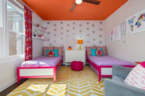 4030 Clark St, Chicago IL 60613-1302 exterior