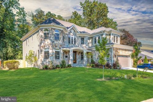 1436 Mayflower Dr, Mc Lean, VA 22101-5614