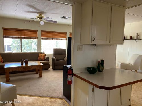 5712 Diamond K St, Tucson AZ 85713-4467 exterior