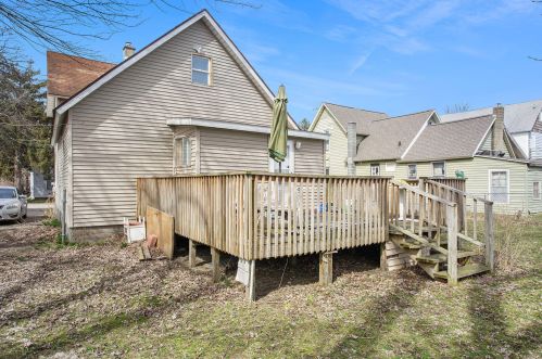 1114 Hamilton Ave, Grand Rapids MI 49504-4219 exterior