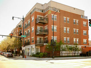 1155 Roosevelt Rd, Chicago IL  60608-1671 exterior