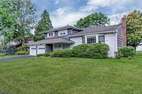 9 Mohawk Dr, Springfield, NJ 07081-2719