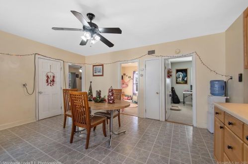 383 Riverside Ave, Torrington CT 06790-4532 exterior