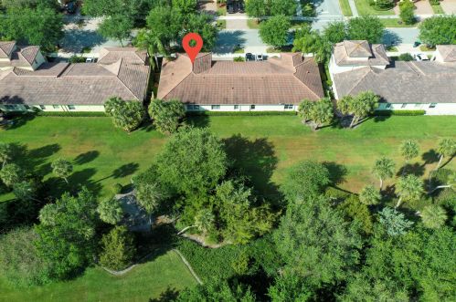 10104 Canossa Way, Fort Pierce, FL 34986-2839