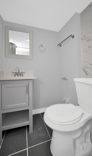 11948 Parnell Ave, Chicago IL  60628-5922 exterior