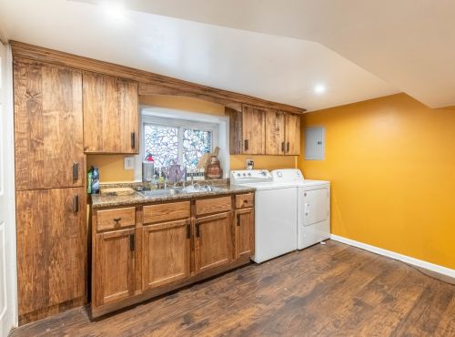 5643 California, Chicago IL 60659-4815 exterior