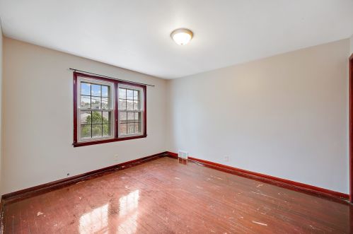 6201 Kilpatrick Ave, Chicago IL 60652-3050 exterior