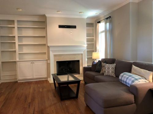 1194 Brookhaven Gln, Atlanta GA  30319-4707 exterior